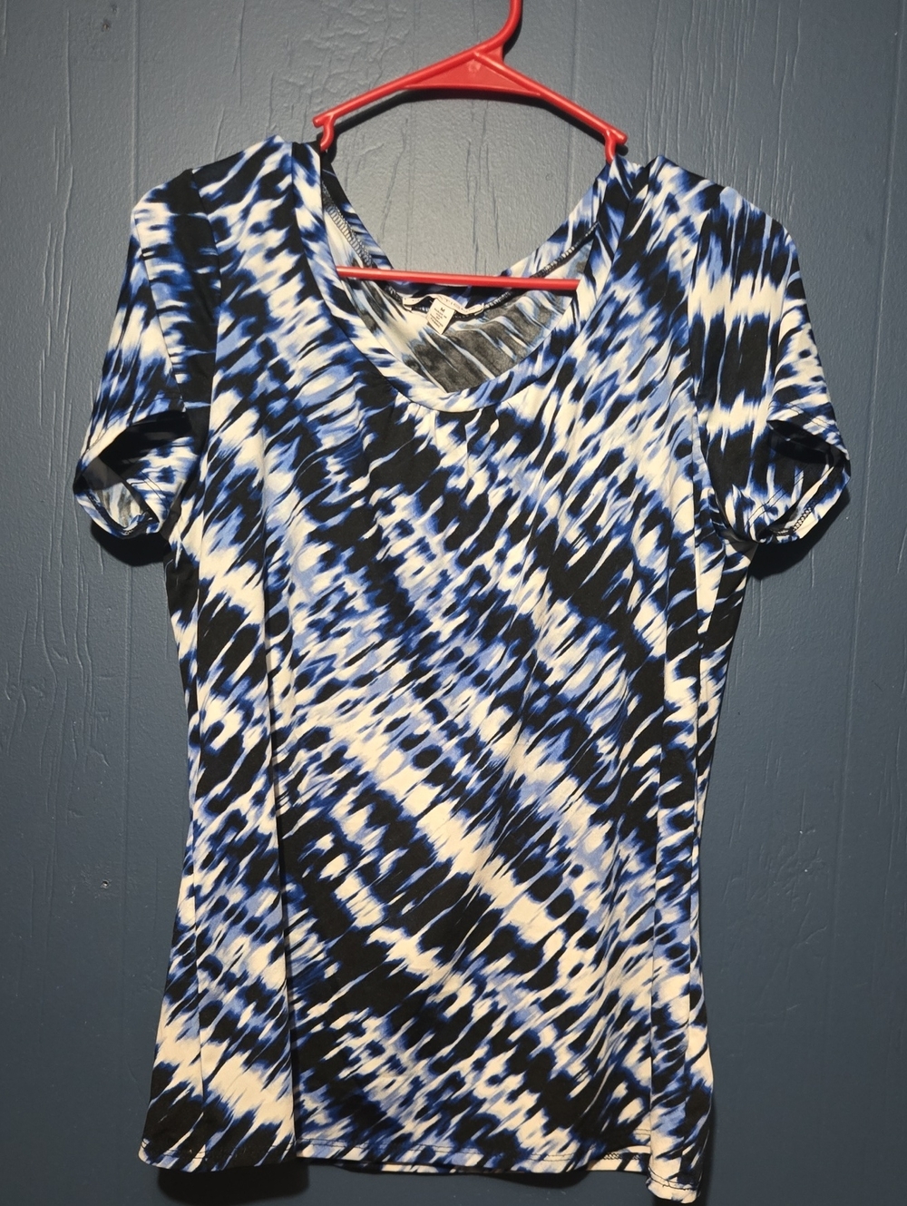 Notations Blue, Black & White Short Sleeve Scoop Neck Tee